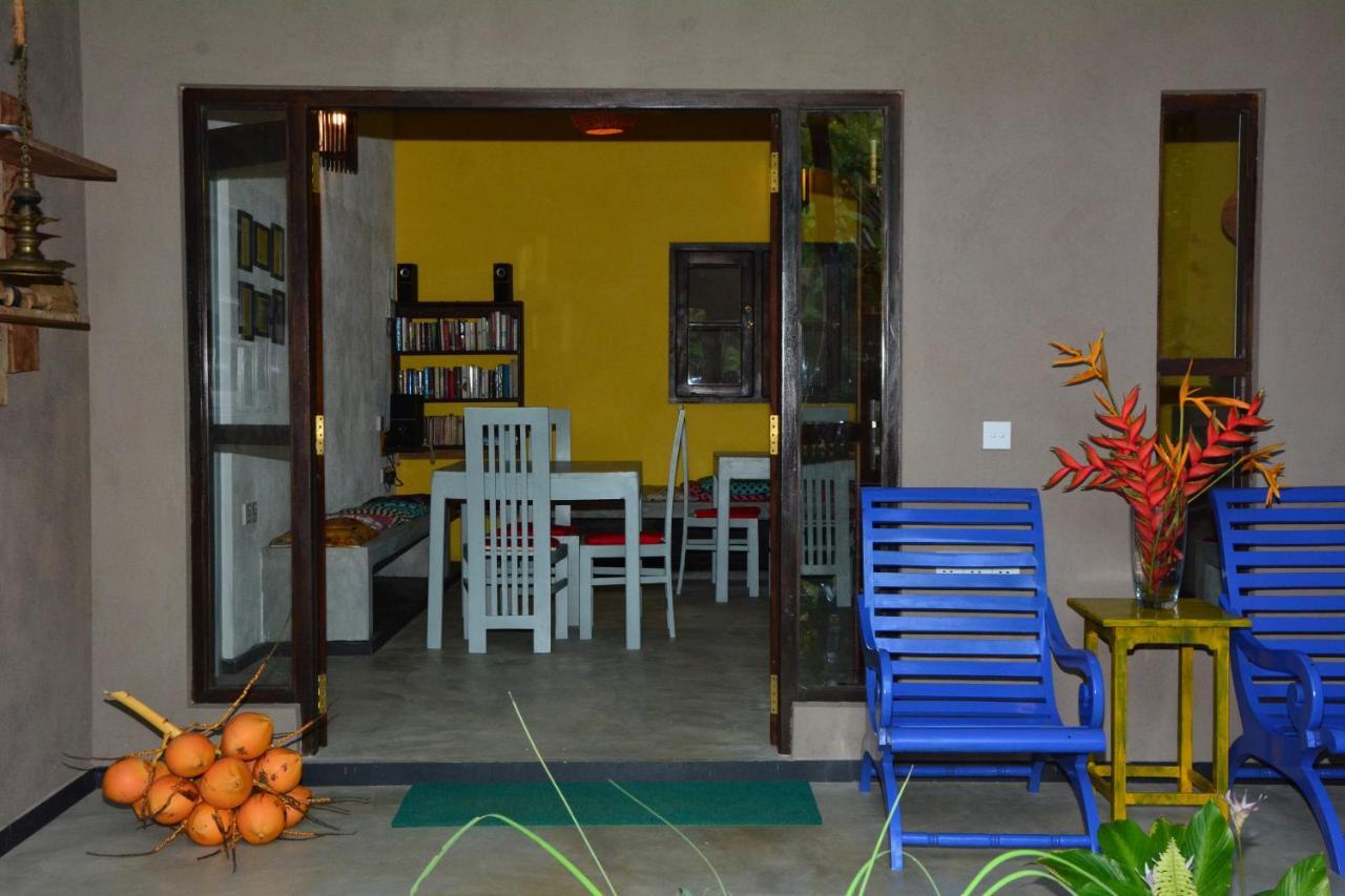 View Guesthouse & Bistro At Goyambokka Tangalle Buitenkant foto